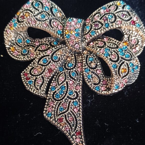 Blue & Pink Bow Brooch - Picture 2 of 5